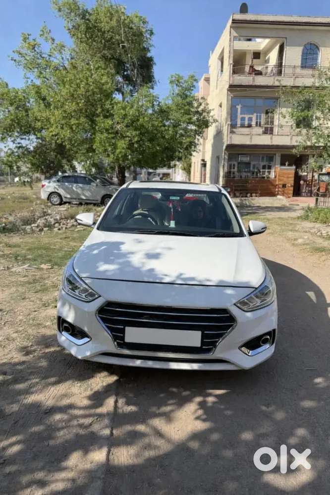 Hyundai Verna 2017 Diesel Automatic  Sunroof  Excellent Condition