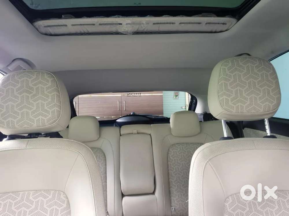 Urgent! Nexon Ev Max Top Model Mint Condition