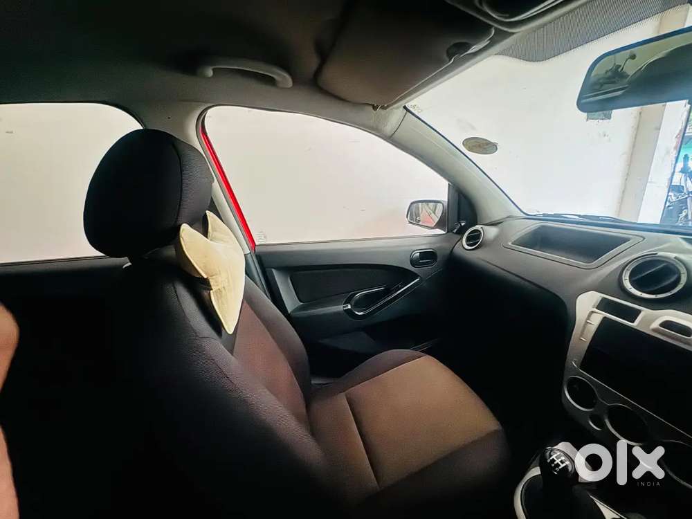 Ford Figo Petrol Exi 2011
