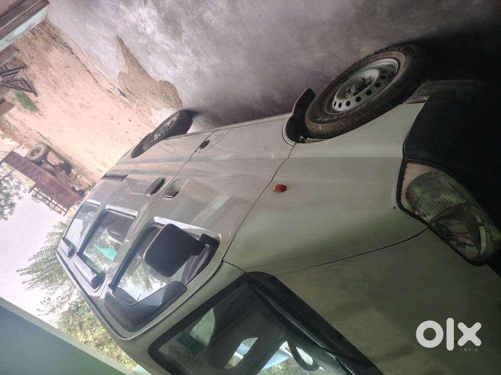 Maruti Suzuki Eeco 2025 Cng & Hybrids 30000 Km Driven