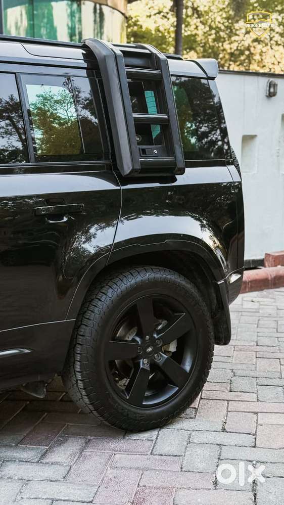 Land Rover Defender 2.0 110 X-dynamic Hse, 2023, Petrol