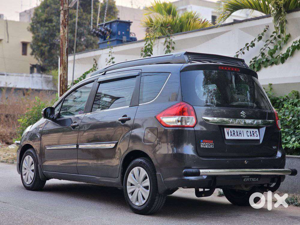 Maruti Suzuki Ertiga Vxi Shvs, 2017, Petrol
