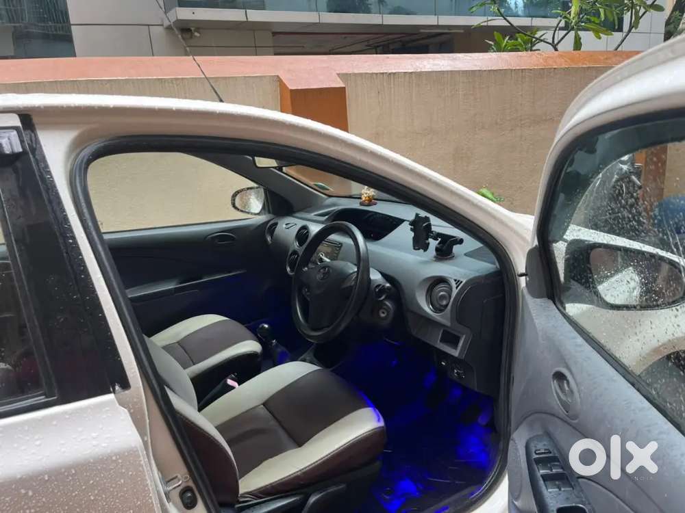 Toyota Etios Liva 2013