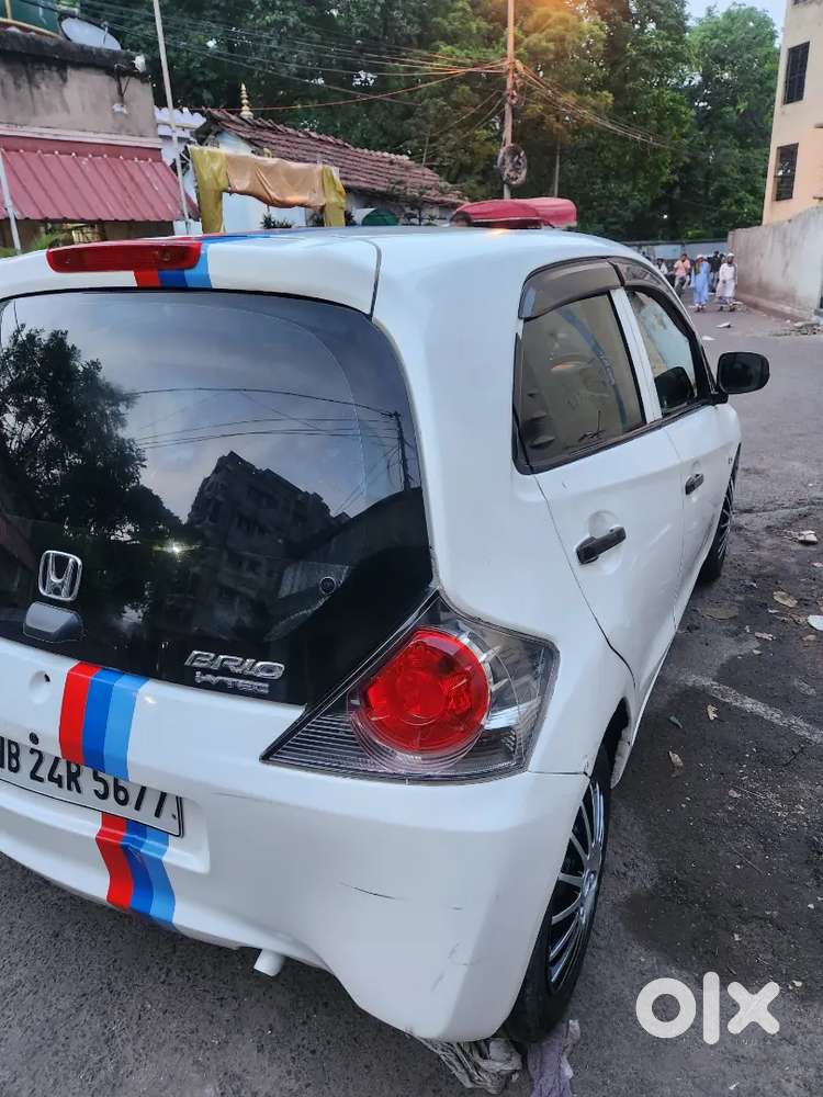 Honda Brio 2012 Petrol Well Maintained
