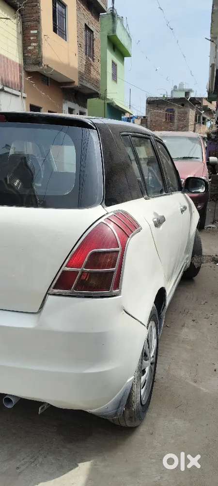 Maruti Suzuki Swift 2012