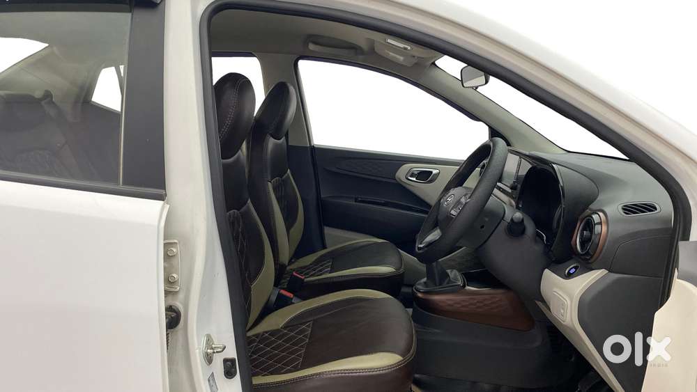 Hyundai Aura Sx (o) Manual, 2020, Petrol