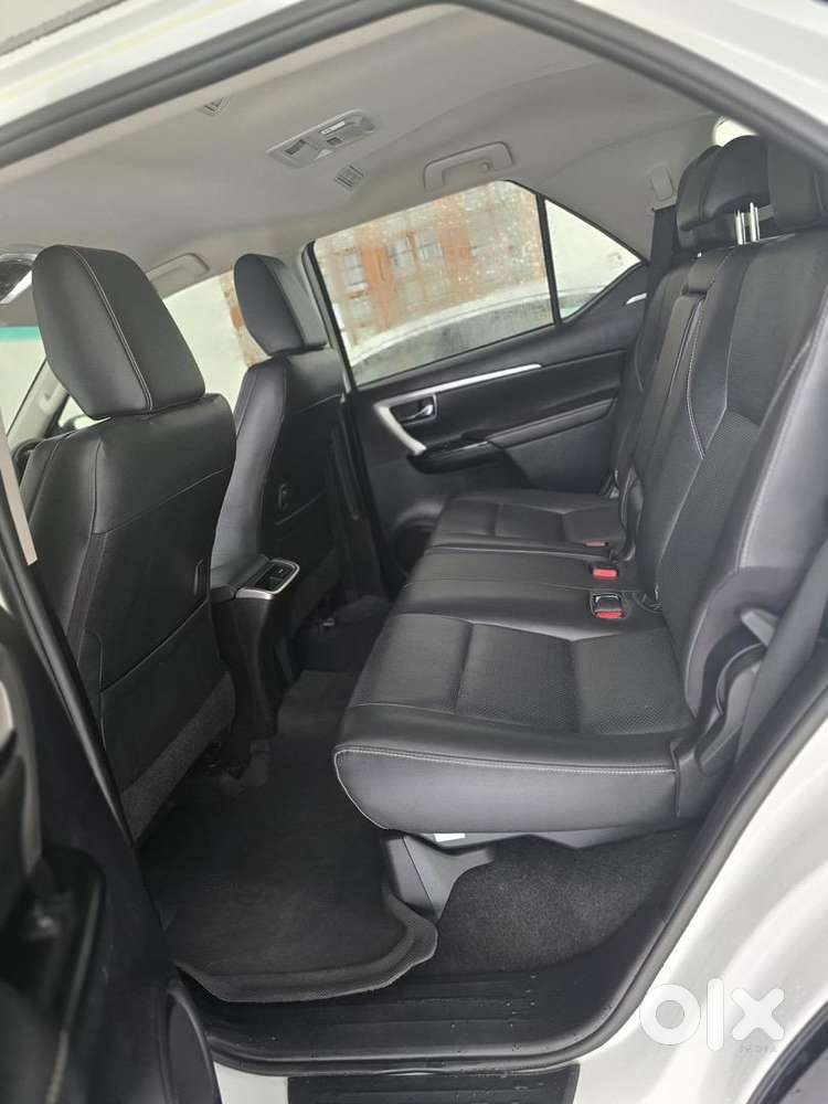 Toyota Fortuner 2024 Diesel 30000 Km Driven