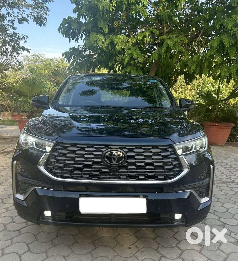 Toyota Innova Hycross 2.0 Zx (o) Hybrid 7 Str, 2024, Cng & Hybrids