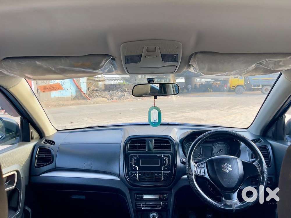 Maruti Suzuki Breeza Zdi Diesel Model 2017 Owner 1st