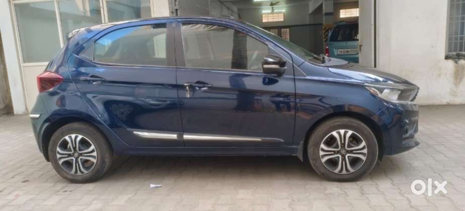 Tata Tiago 1.05 Revotorq Xt, 2023, Petrol