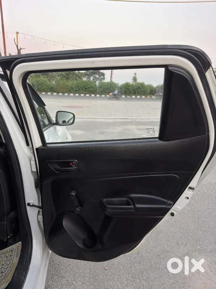 Maruti Suzuki Swift Lxi Petrol - 2019