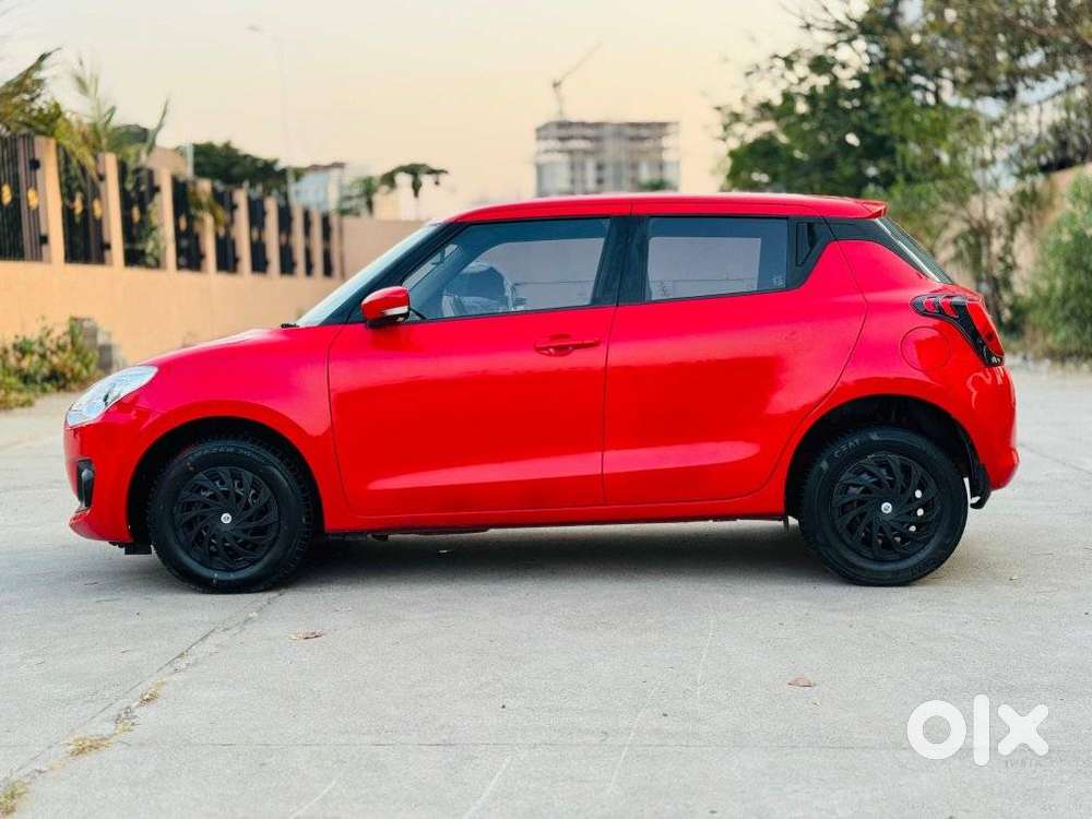 Maruti Suzuki Swift Vxi Optional, 2022, Petrol