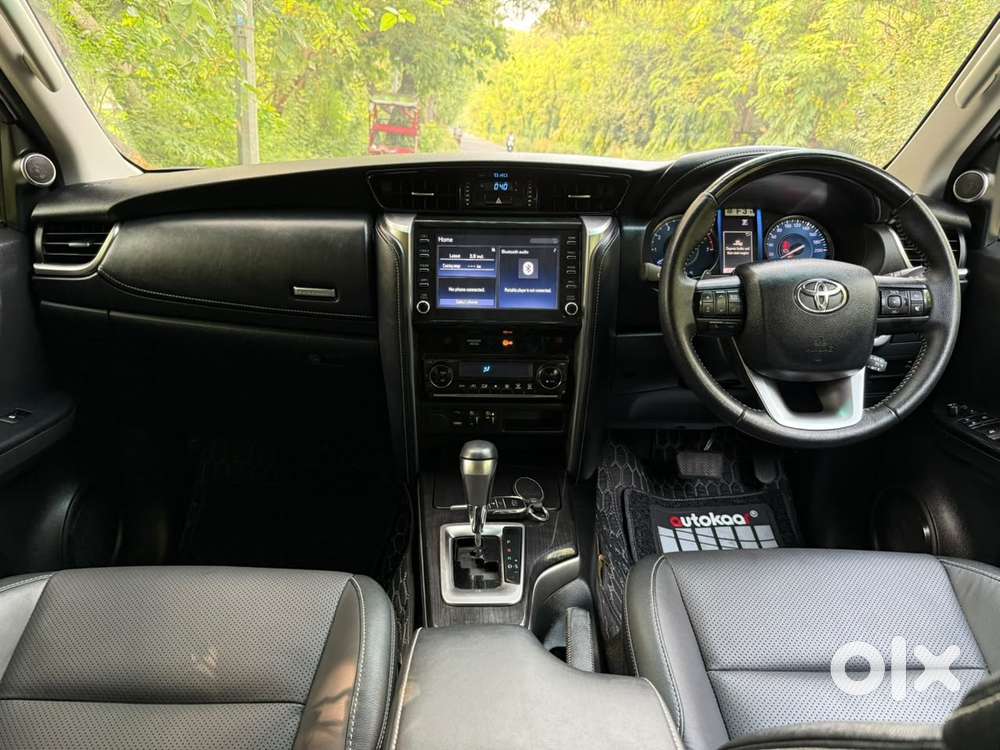 Toyota Fortuner 4x2 At 2.7 Petrol, 2022, Petrol