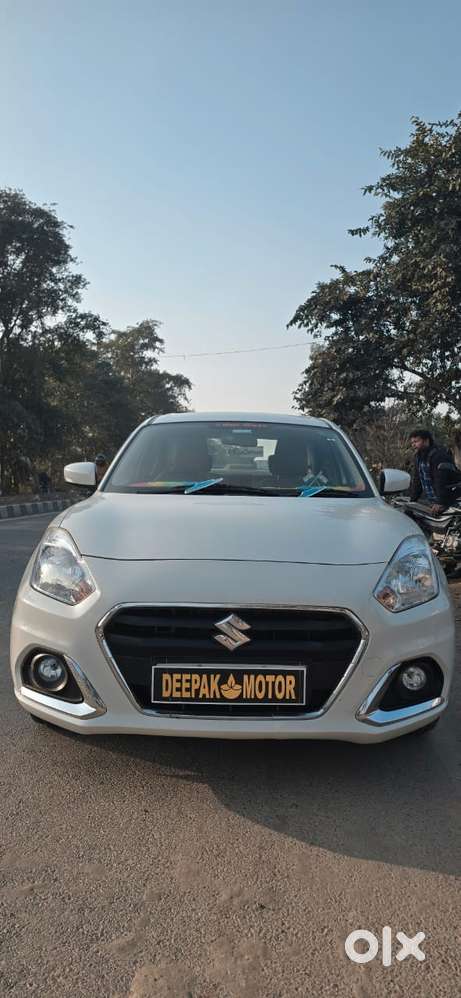 Maruti Suzuki Dzire 1.2 Vxi, 2023, Petrol