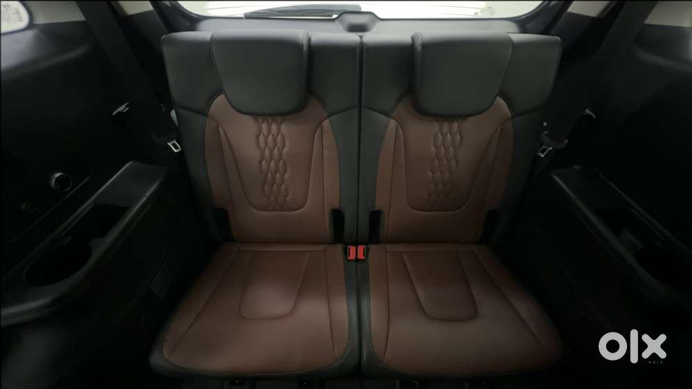 Hyundai Alcazar 2.0 Signature (o) Petrol At 6 Str, 2022, Petrol