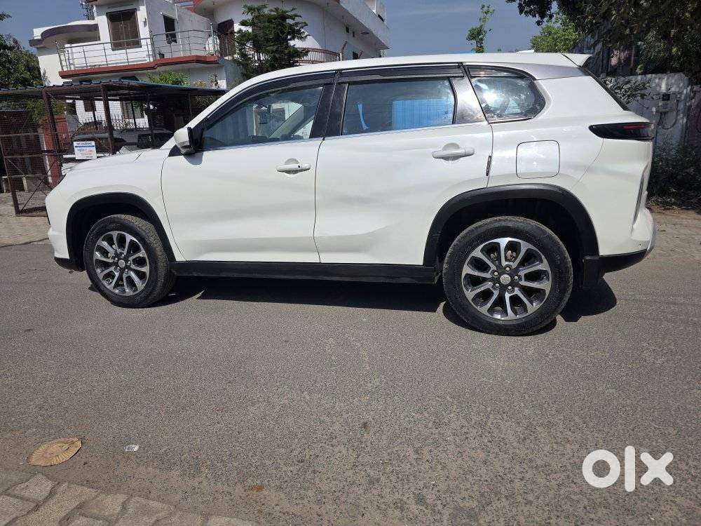 Maruti Suzuki Grand Vitara 1.5 Sigma Smart Hybrid, 2023, Petrol