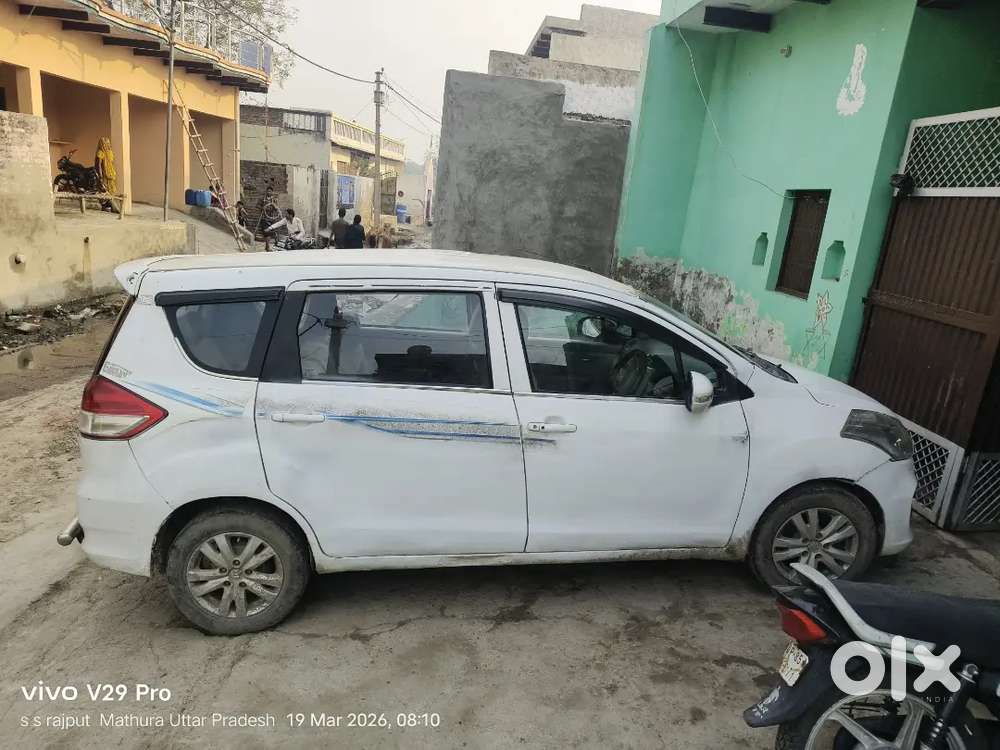 Maruti Suzuki Ertiga 2016 Top Model Diesel Good Condition