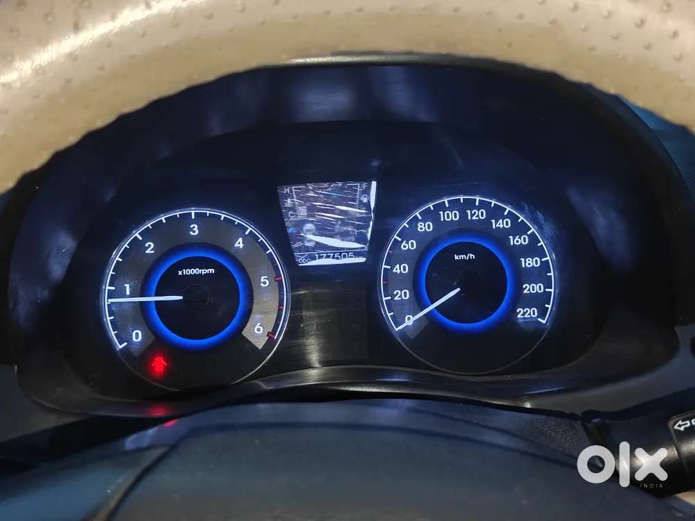 Hyundai Verna Diesel 2014 Manual