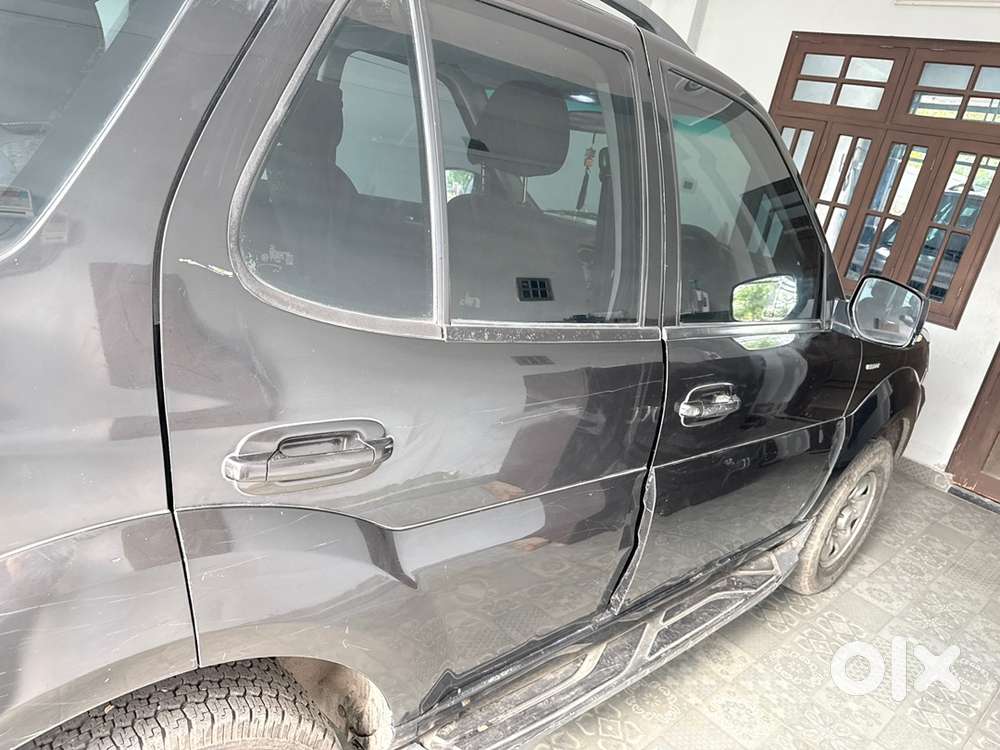 2016 Tata Safari Storme