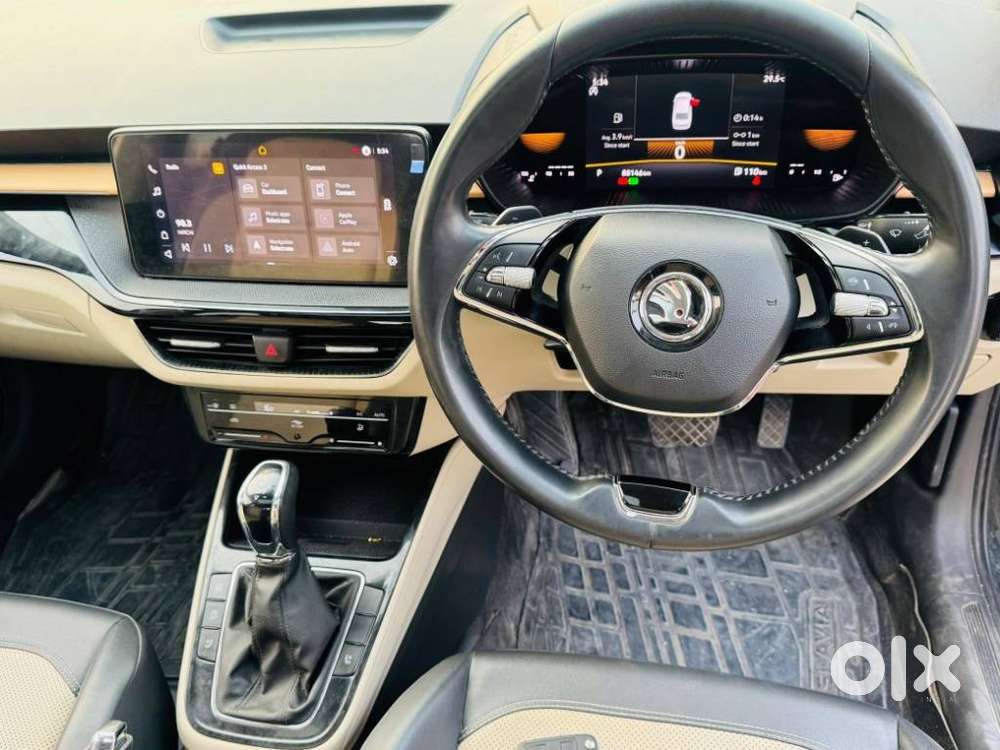 Skoda Slavia Style 1.0l Tsi Mt, 2022, Petrol