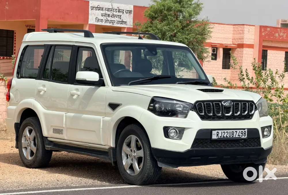 Mahindra Scorpio Classic 2022 Diesel 65000 Km Driven