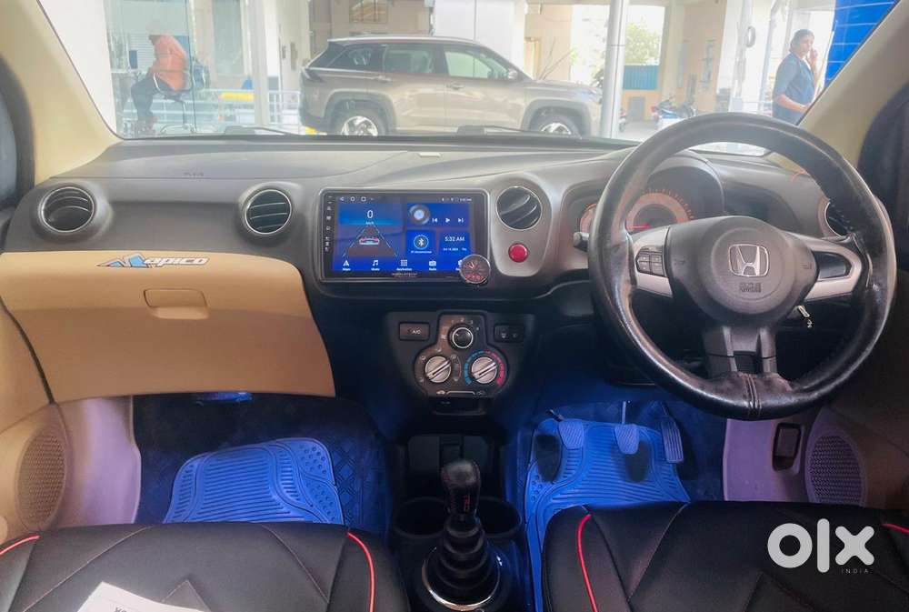 Honda Brio 2011-2013 V Mt, 2013, Petrol