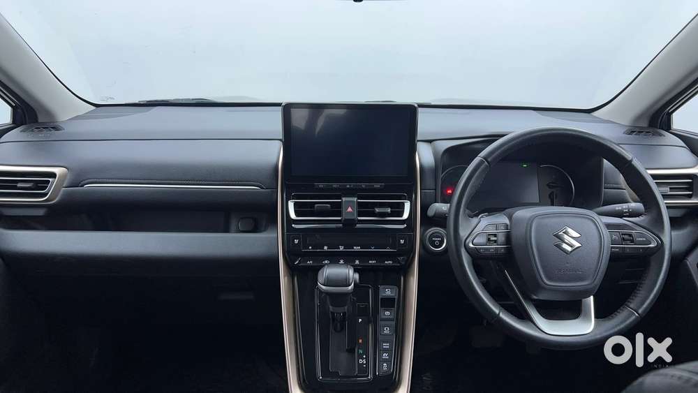 Maruti Suzuki Invicto Alpha Plus 7str, 2023, Cng & Hybrids