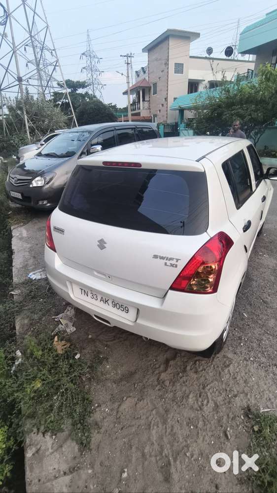 Maruti Suzuki Swift 2008 Petrol 77000 Km Driven