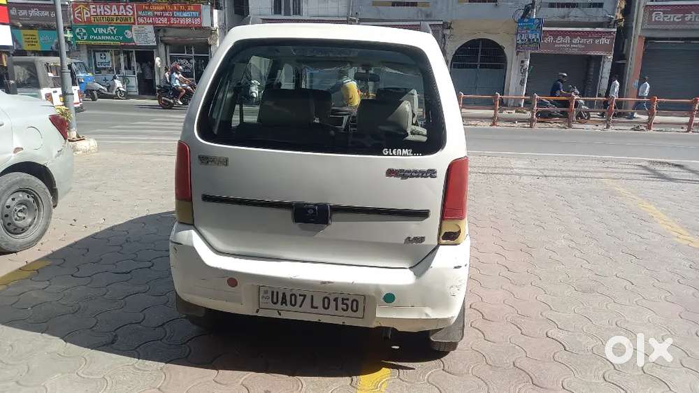 Manual Gear Shift White Color New Insurance For One Year