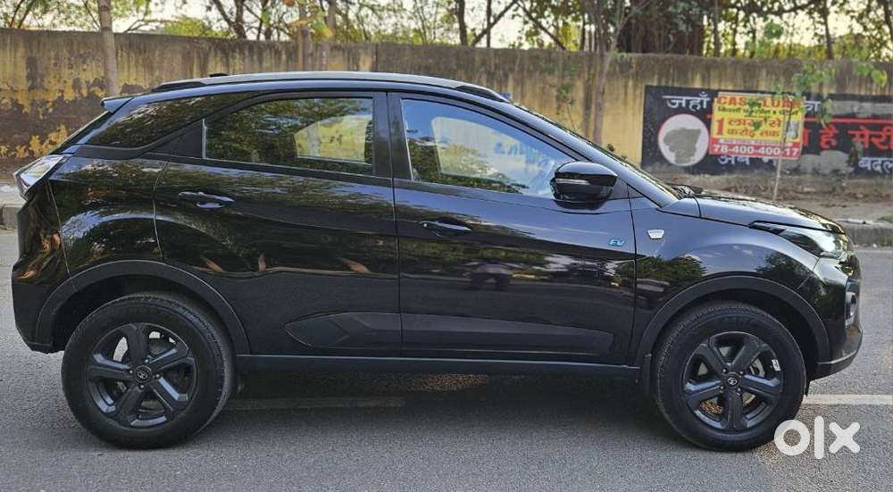 Tata Nexon Ev Xz Plus Dark Edition, 2022, Electric