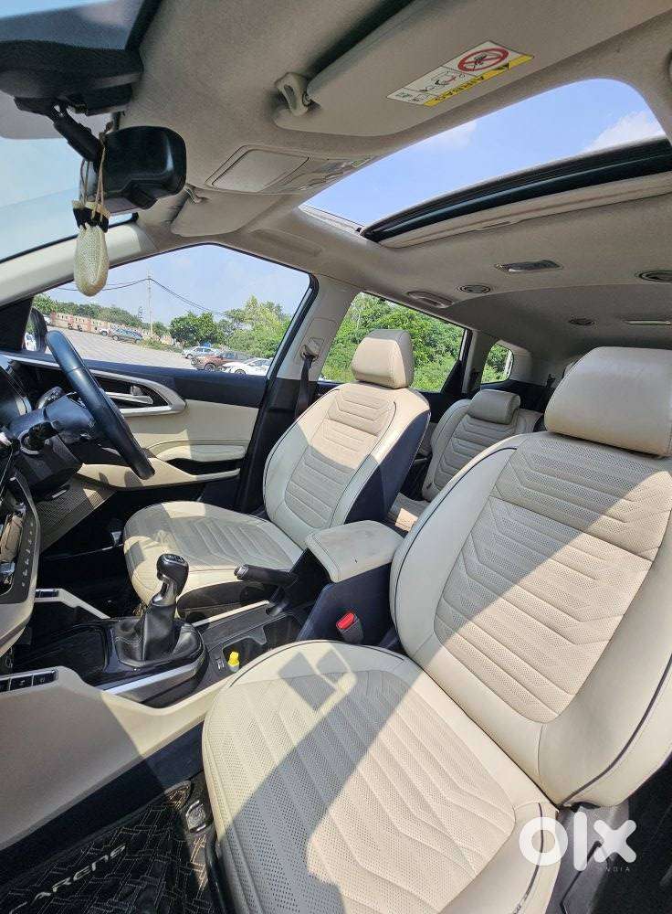 Kia Carens 1.5 Luxury Plus Diesel 6 Str, 2022, Diesel