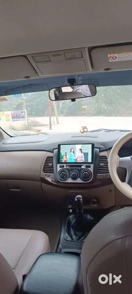 Toyota Innova 2015 Diesel Well Maintained