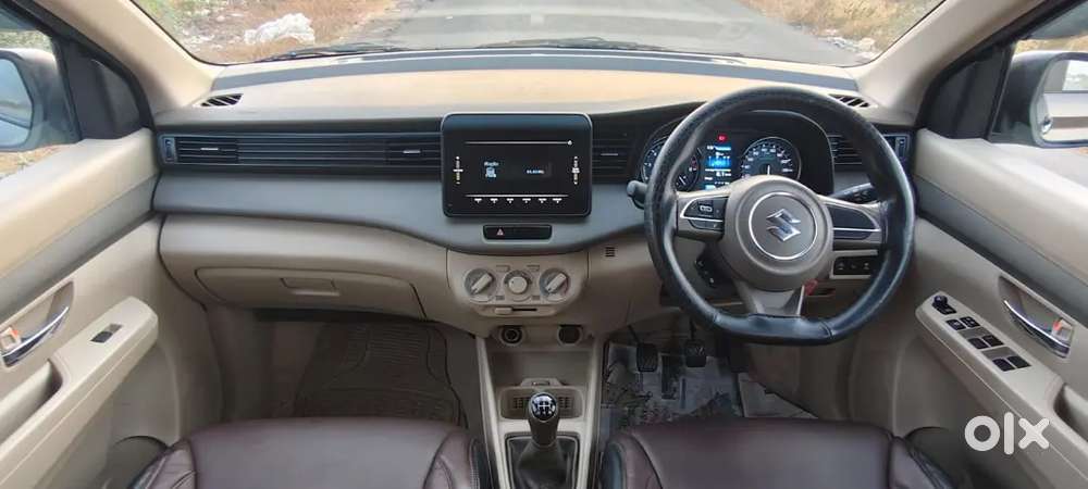 Show Room Track