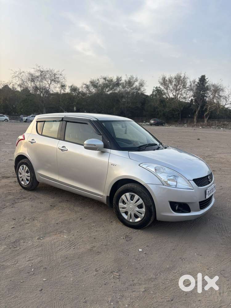 Maruti Suzuki Swift Vxi Cng, 2013, Cng & Hybrids