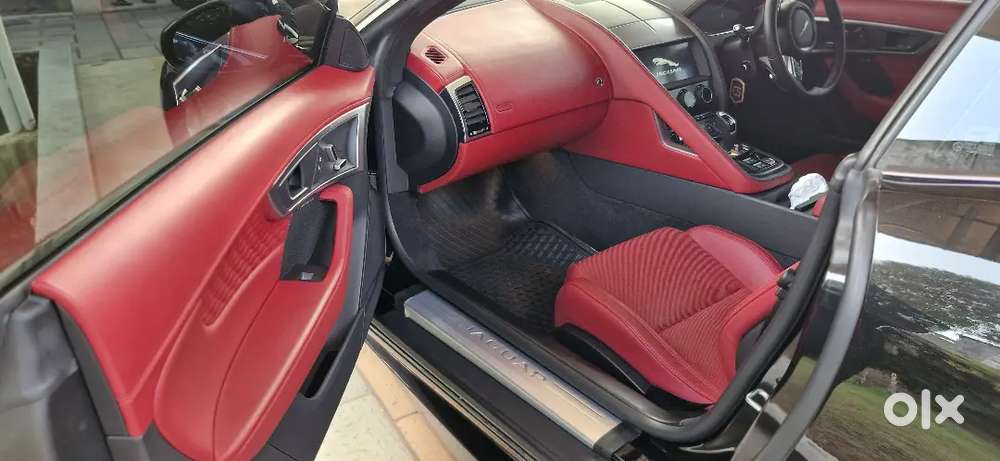 Jaguar F-type 2.0 (2024) – Single Owner