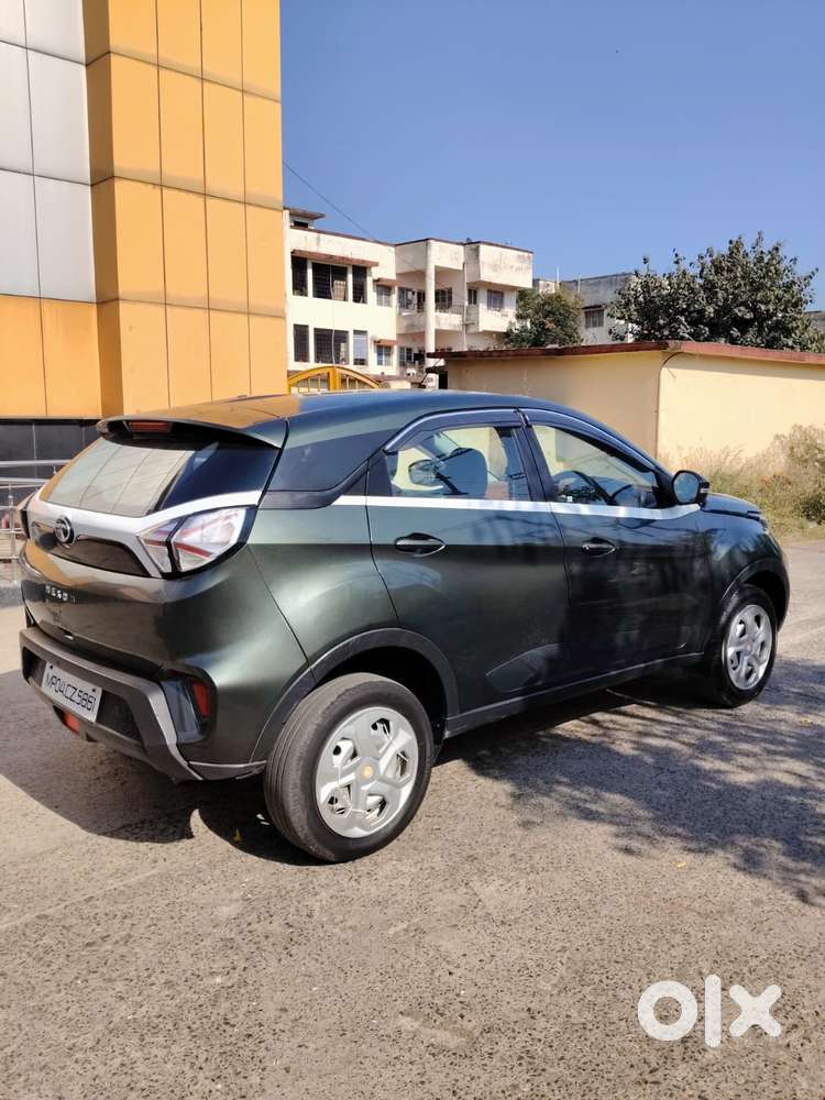 Tata Nexon 1.5 Revotorq Xz Plus Dual Tone, 2020, Petrol