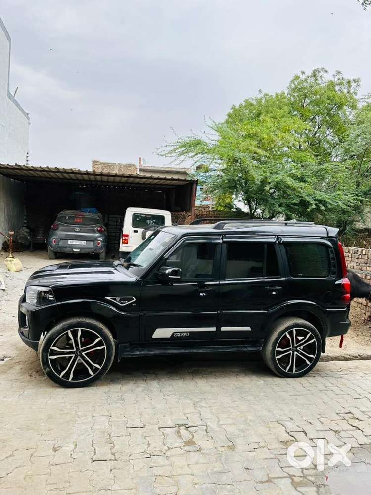 Mahindra Scorpio 2019 Diesel Well Maintained