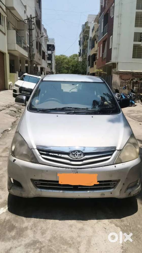 Toyato Innova