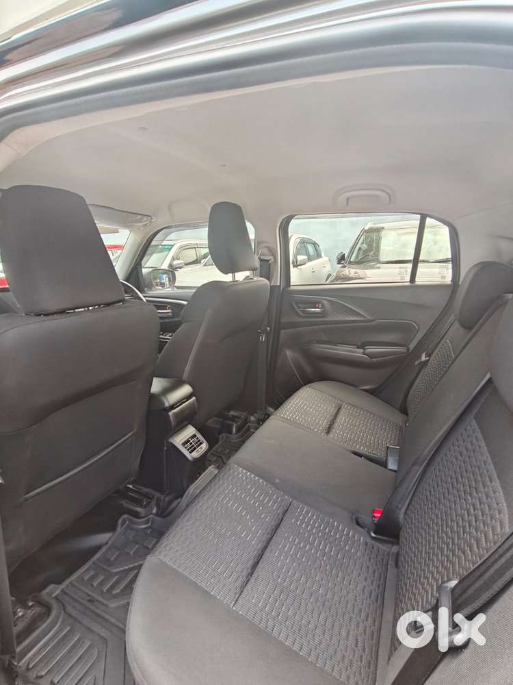 Maruti Suzuki Swift Zxi Plus Amt Dual Tone, 2024, Petrol