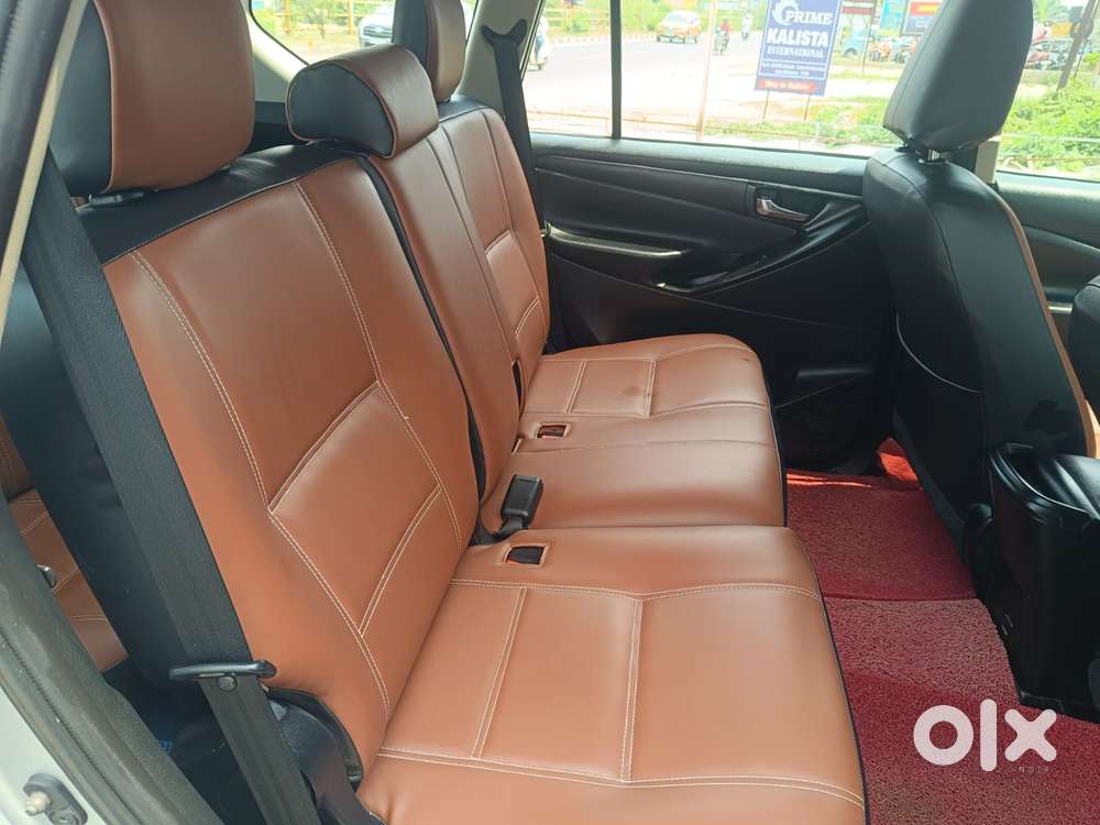 Toyota Innova Crysta 2.4 G Mt 8s, 2017, Diesel