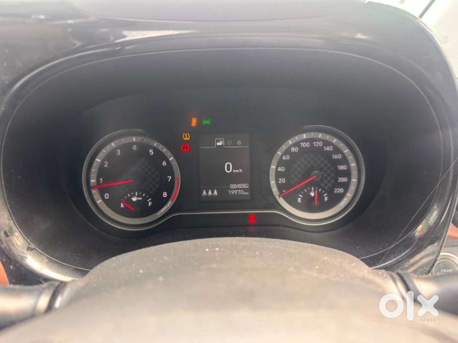 Hyundai Aura 1.2 Sx Cng, 2025, Cng & Hybrids