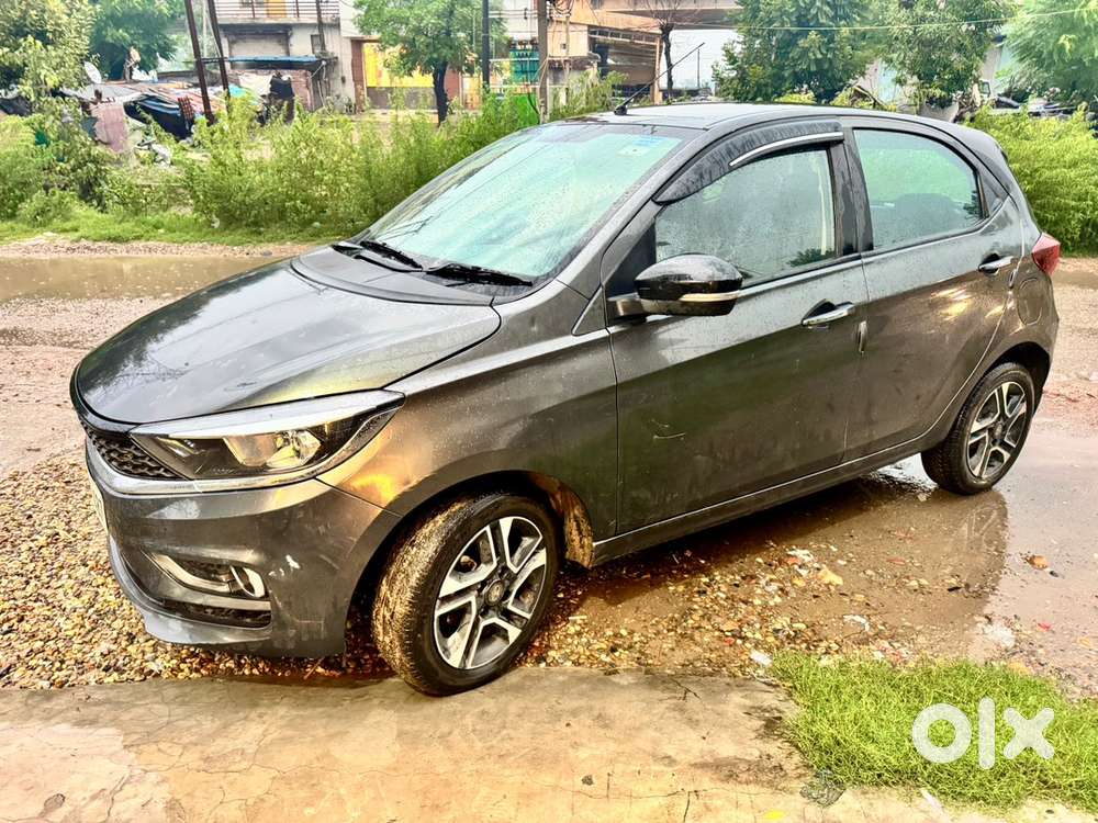 Tata Tiago 2022 Petrol 24923 Km Driven