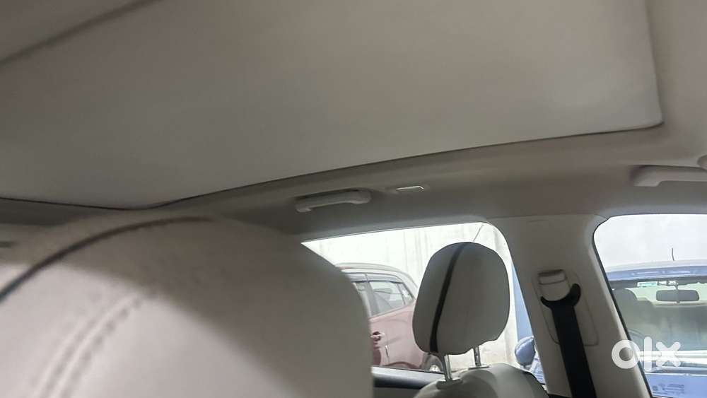 Mahindra Xuv700 2.2 Ax 7 Diesel Mt Luxury Pack Str, 2022, Diesel