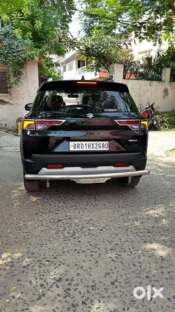 Maruti Suzuki Brezza 1.5 Zxi Smart Hybrid, 2024, Petrol