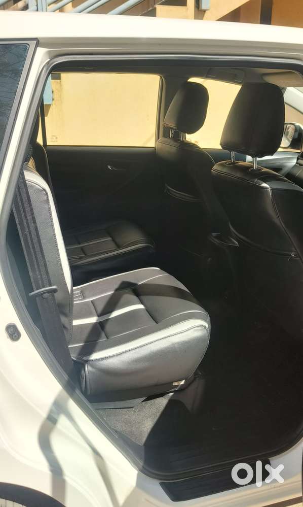 Toyota Innova Crysta [2020-ongoing] 2.4 Gx At 7 Str, 2020, Diesel