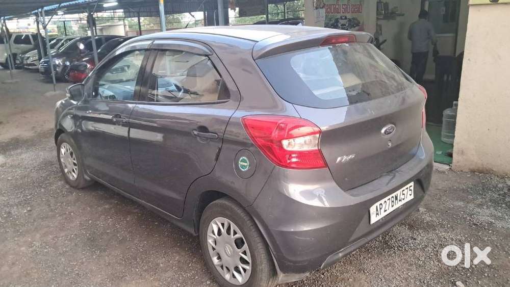 Ford Figo 2012-2015 Petrol Titanium, 2016, Petrol