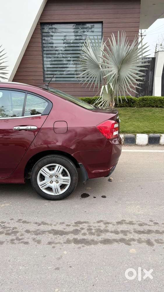 Honda City V Mt Exclusive, 2012, Petrol