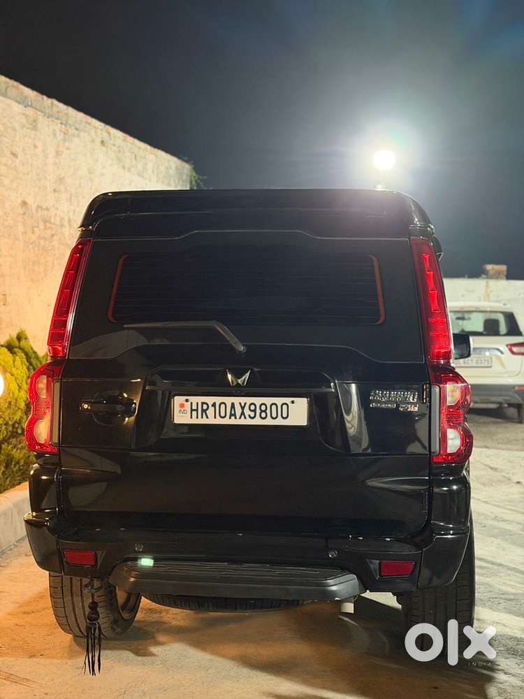 Mahindra Scorpio Classic 2025