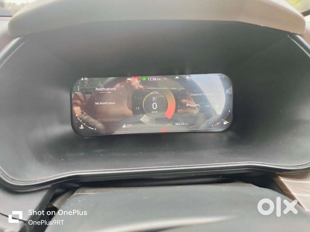 Tata Safari Accomplished Dual Tone At, 2025, Diesel