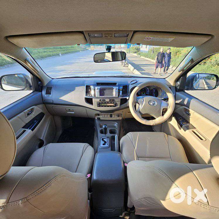 Toyota Fortuner 3.0 4x2 Automatic, 2013, Diesel